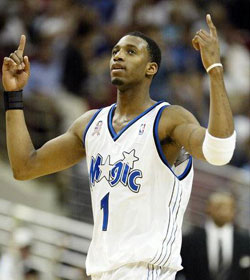 皇家马德里准备引进另一位前利物浦球员来替代阿隆索，但这个人并非克洛普。（皇家马德里计划以另一位前利物浦球员取代阿隆索，目标并不是克洛普）