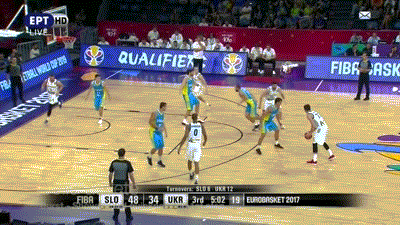 林德布拉德代表小红牛参加阿布扎比测试，明年进军F1（林德布拉德将代表小红牛出战阿布扎比测试，明年正式登陆F1）