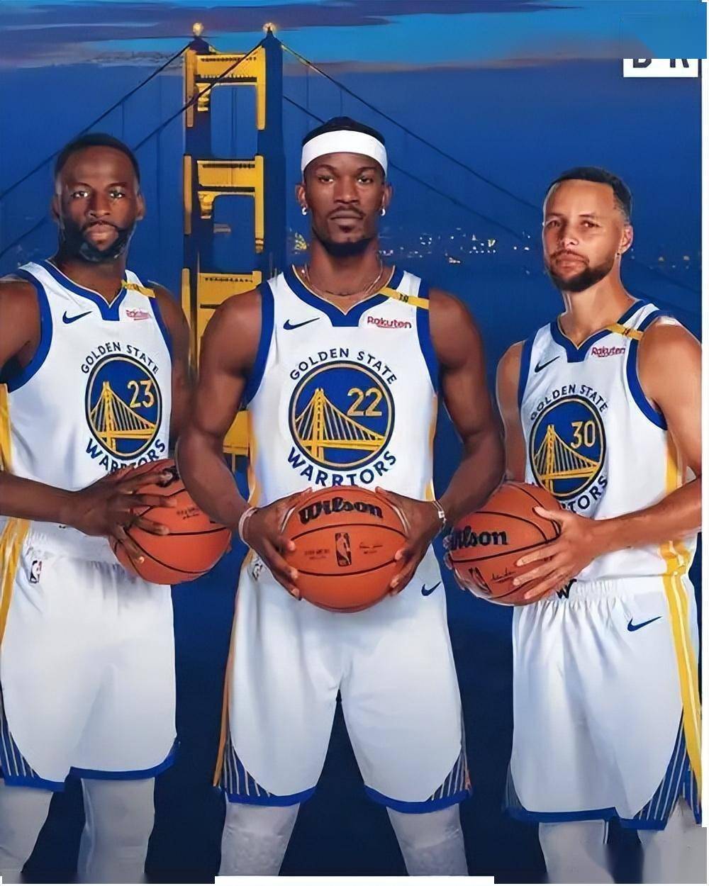 恩德里克被罚下时，维尼修斯：你再多掏牌，把所有人都罚下（恩德里克染红之时，维尼修斯怒斥裁判：你继续掏牌，把所有人都罚下）