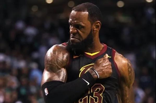 巴媒：若昂-戈麦斯的谈判有进展，曼联希望新年前能敲定交易（巴媒称若昂-戈麦斯谈判推进，曼联盼在新年前完成交易）