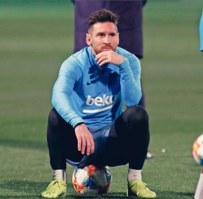 诺伊尔：今天我们有些运气不佳，这是一场信念的胜利（诺伊尔：运气不在我们这边，但信念助我们取胜）